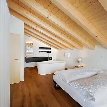 Sleeps 8 Wifi *